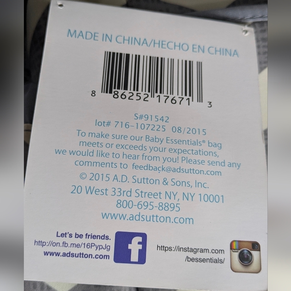 Tender Kisses NEW Grey Chevron Print Diaper Bag Changing Pad Pockets - Picture 13 of 15